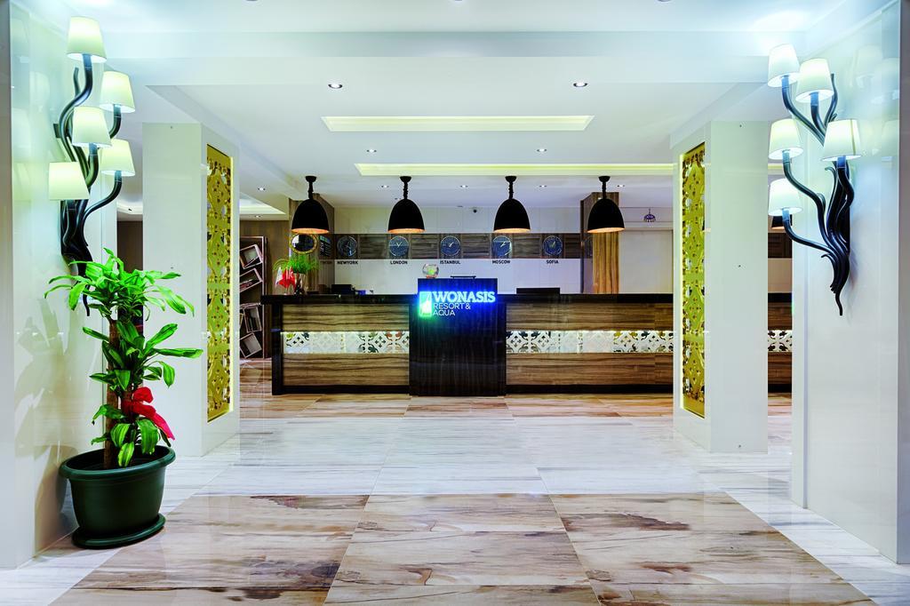 Wonasis Resort & Aqua Hotel Kargipinari ภายนอก รูปภาพ