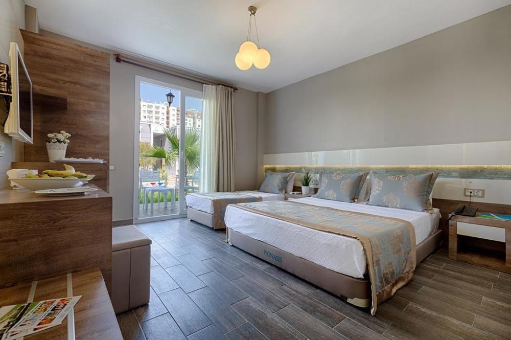 Wonasis Resort & Aqua Hotel Kargipinari ภายนอก รูปภาพ